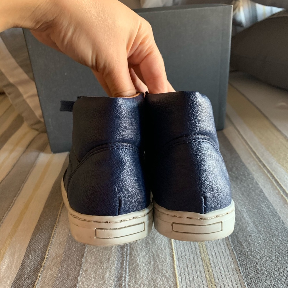 Vince Camuto High Top Sneakers - Picture 6 of 7
